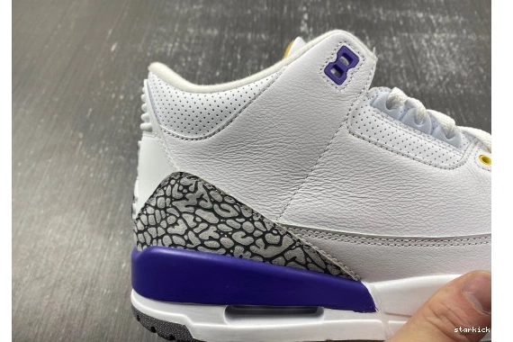 869802-907 Bryant 869802-907   Kobe 3 Jordan PE Retro 0313